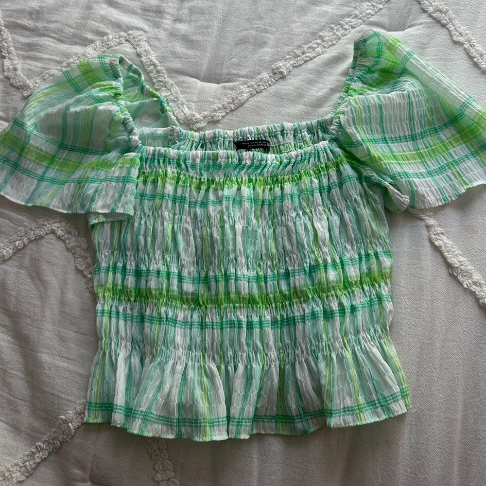 Zara Green Flutter Sleeve Top